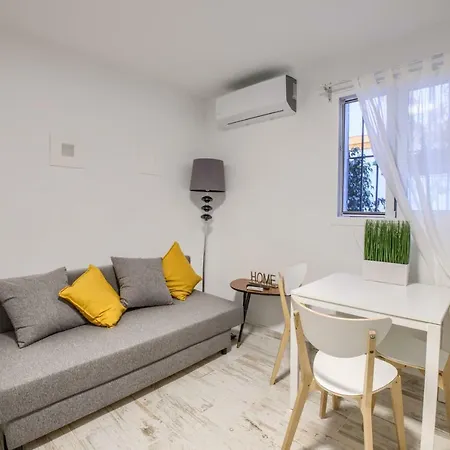 Bella Διαμέρισμα *